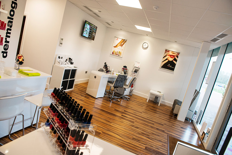 Salon Portsmouth North Harbour - Studio8beauty