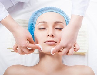 Salon Facials benefits demystified