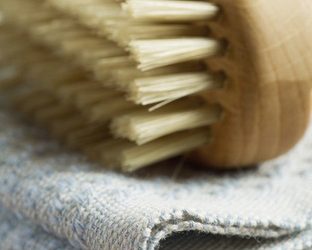 Dry Body Brushing treatment benefits